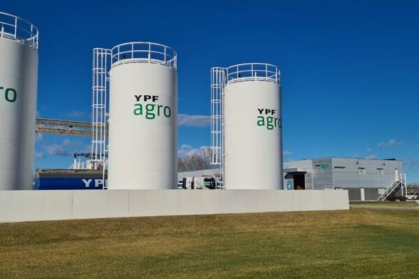 YPF da marcha atrás con la venta de su negocio agro y apuesta a convertirlo en una empresa independiente