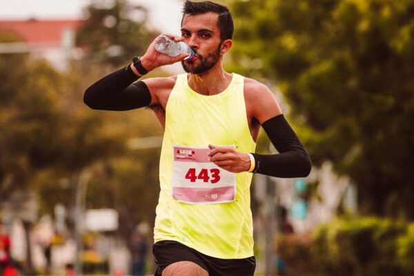 Dehidratación en deportistas: el riesgo de no reponer líquidos es mortal