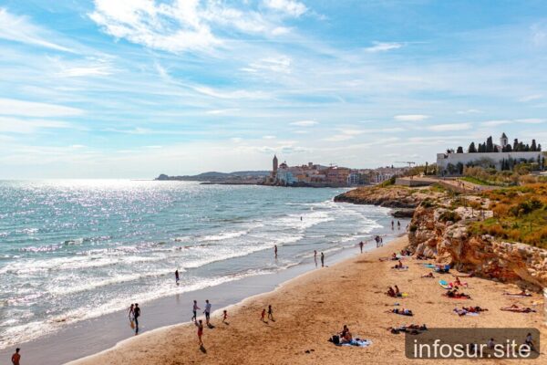 Clima extremo pone en peligro el sueño de España de alcanzar 100 millones de turistas en 2026