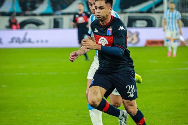 Pity Martínez: de la estrella del CARP a la cancha de Tigre