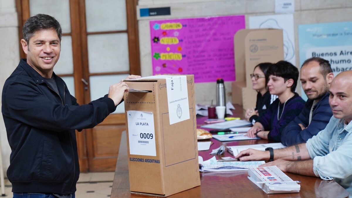 Kicillof enfrenta dilema electoral: cómo evitar filas en elecciones concurrentes que estudian en la provincia