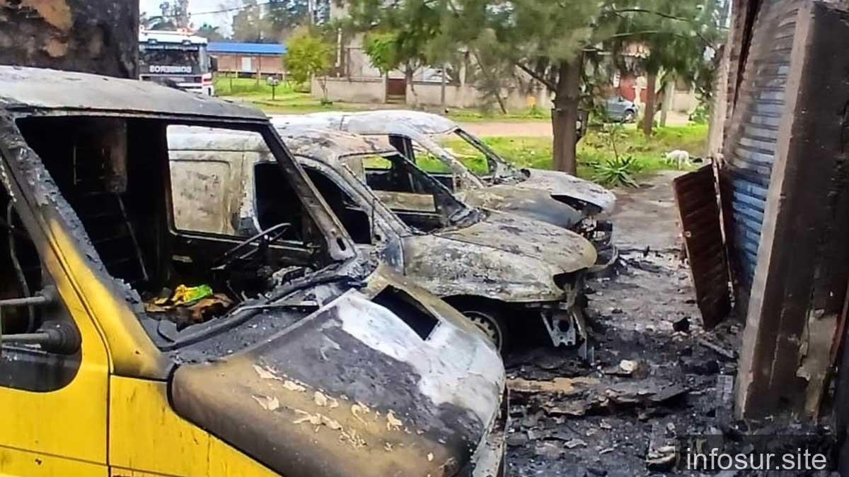 Incendio destruye planta recicladora de plásticos en 9 de Abril