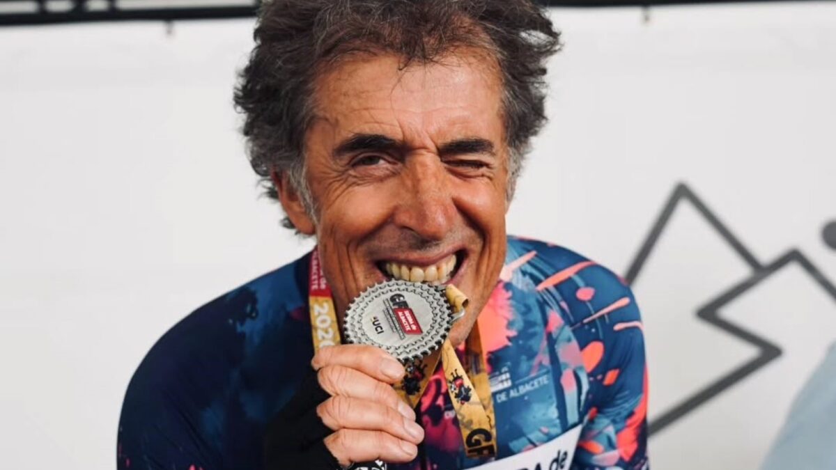 Perico Delgado: «Nos negaban comida en Francia» en sus épocas