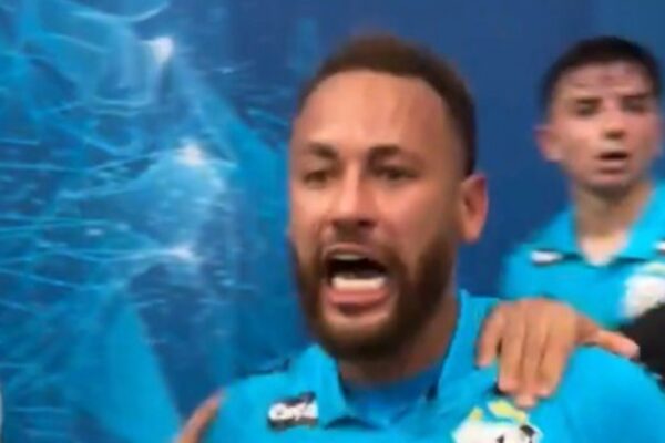 Neymar protagonizó una noche de furia tras el gol del Santos