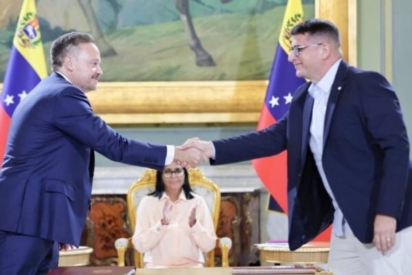 IMPSA y Venezuela: reactivan dos centrales hidroeléctricas clave en América Latina