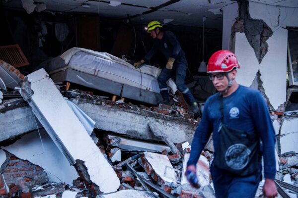 Terremoto de 7.4 en Colombia: al menos 169 muertos y derrumbes en varias ciudades