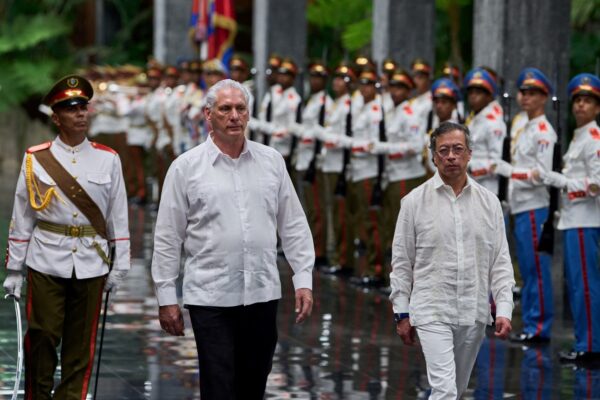 EE.UU. intensifica operaciones de inteligencia en Cuba, según fuentes anónimas