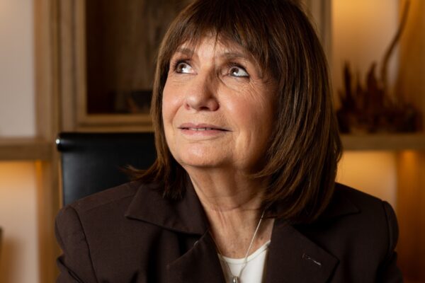 Bullrich anuncia intención de ser presidenta tras 2027