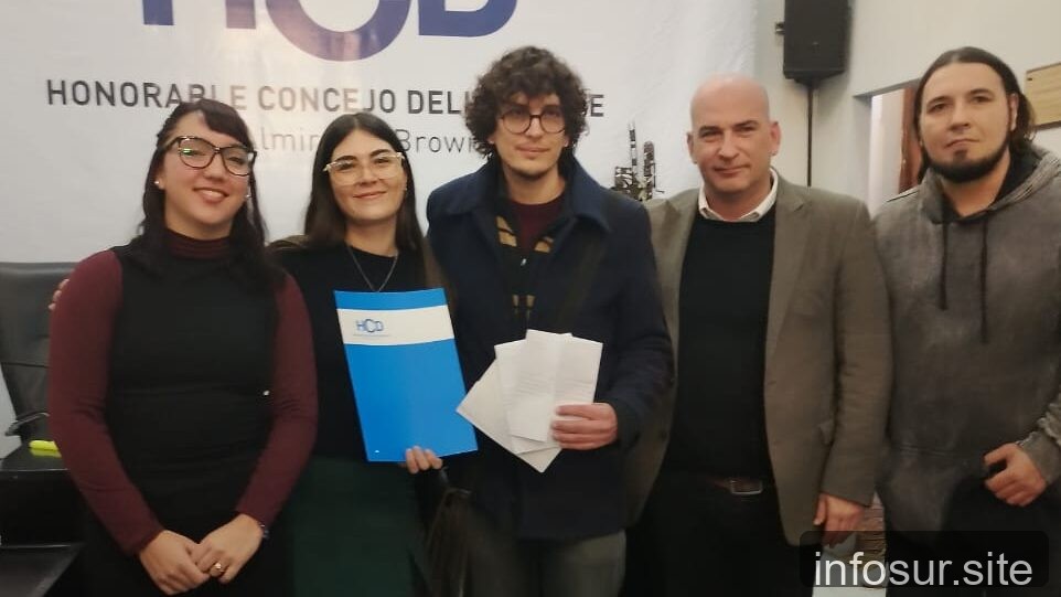 Almirante Brown otorga interés cultural al “Libro con Alas”