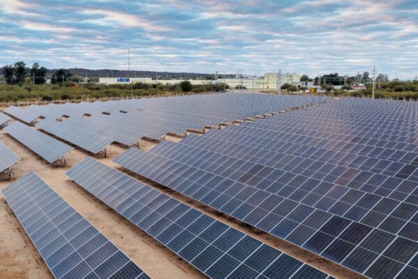 Arcor inicia producción de energía solar en Catamarca para optimizar costos