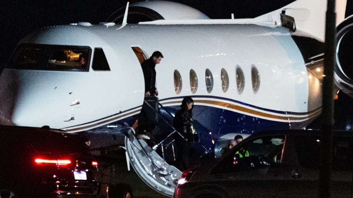 Messi llega a Rosario para despedir a su padre Jorge