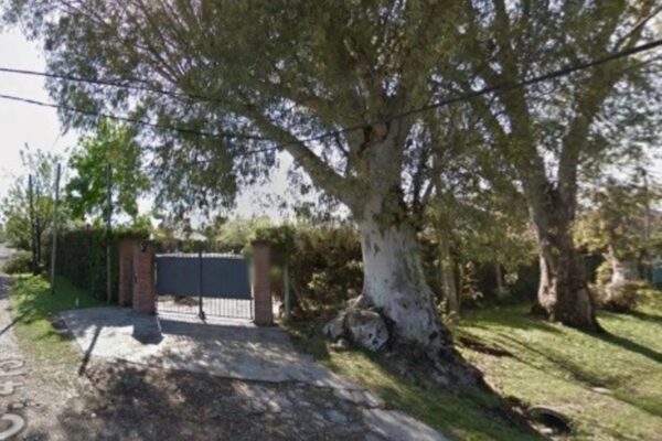 Investigan muerte de mujer en Villa Elisa tras hallar su cuerpo en un pozo