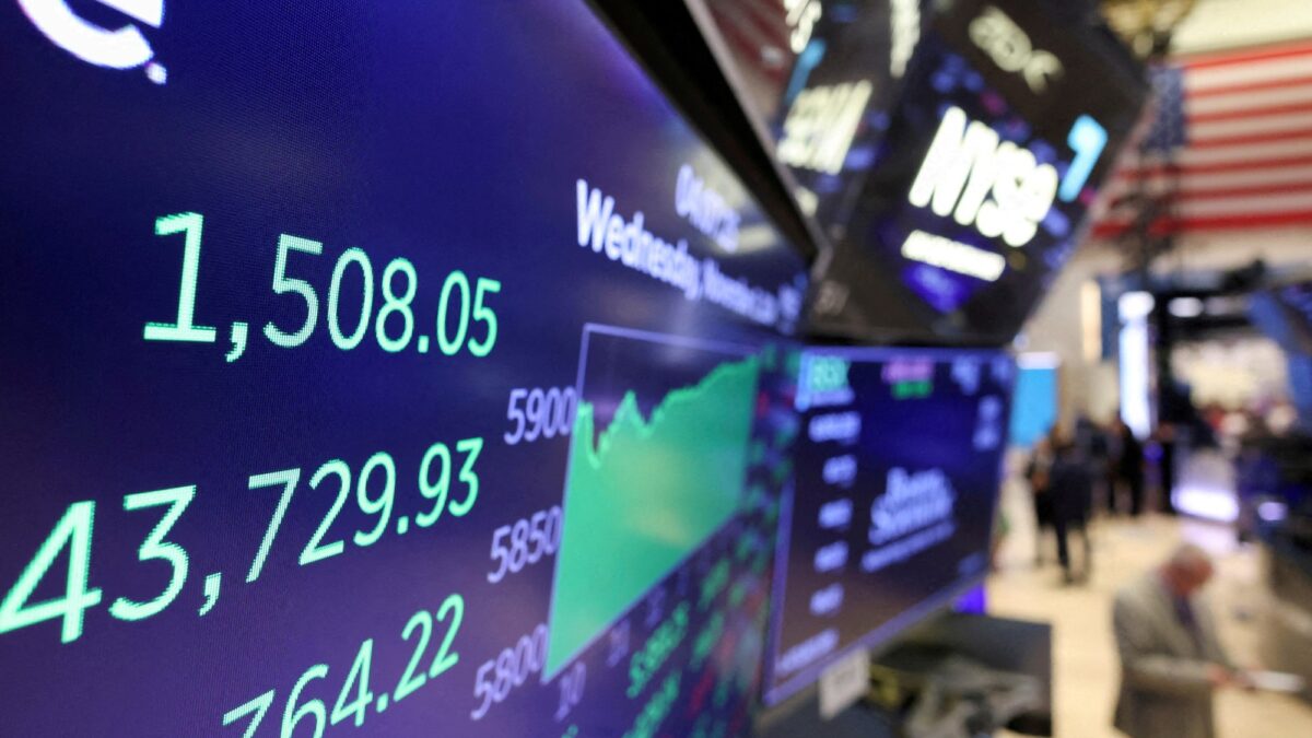 Bonos y acciones caen tras concesiones del Gobierno