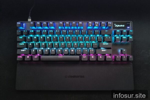 SteelSeries Apex Pro TKL Gen 3: personalización milimétrica y rendimiento extremo