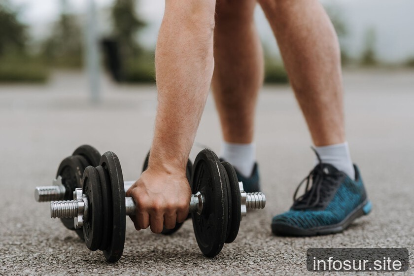 Dos horas semanales de entrenamiento con pesas prolongan la vida: más no suma.