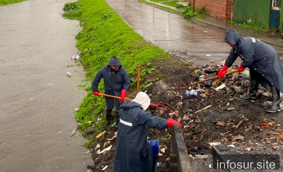 Municipalidad intensifica operativos de limpieza tras lluvias intensas en Almirante Brown