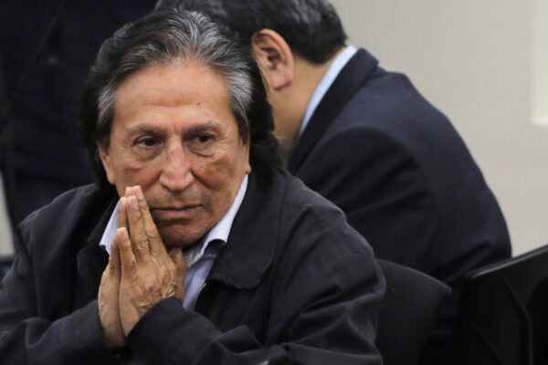 Keiko Fujimori analiza indulto para Alejandro Toledo, ex presidente acusado de corrupción