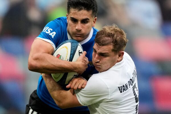 Albornoz recibió sanción por tocar al árbitro: nuevo límite en rugby