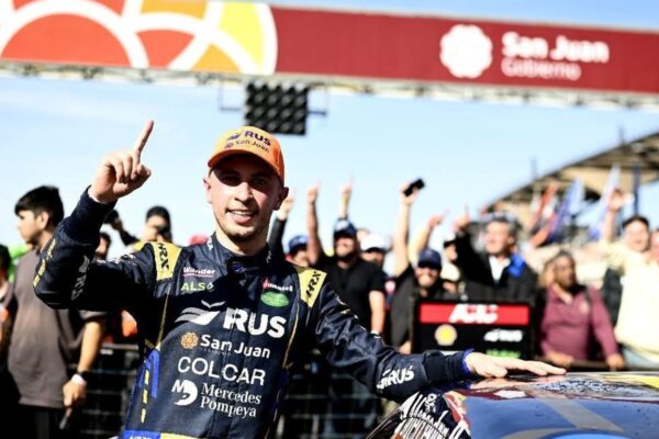 Martínez triunfa en San Juan con emoción en Turismo Carretera