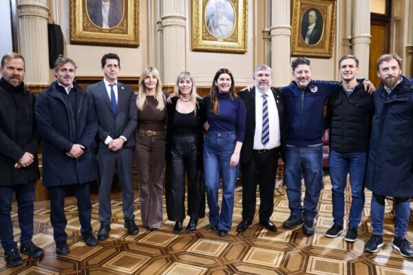 El peronismo reorganiza en el Congreso, pero la tensión entre Cristina y Kicillof persiste