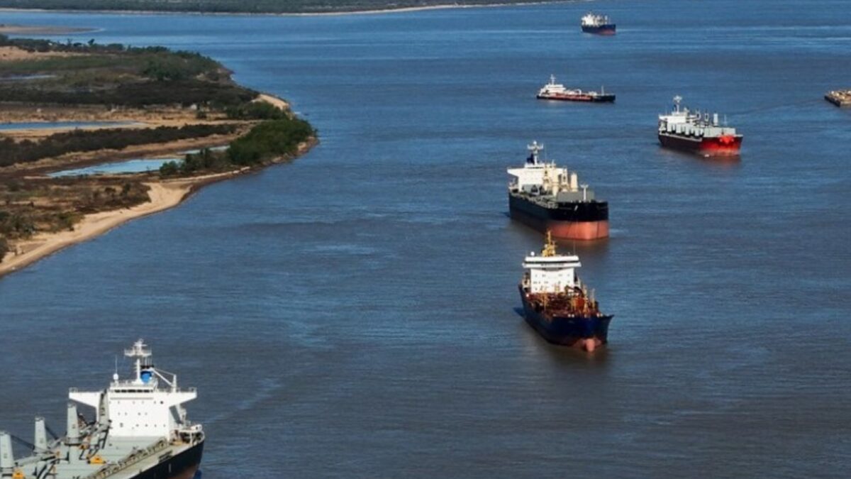 Paro en puertos: las petroleras evalúan el impacto en Vaca Muerta y la distribución de combustibles