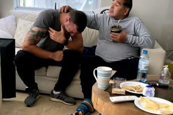 Masajista de Maradona alertó sobre hinchazón días antes de su fallecimiento
