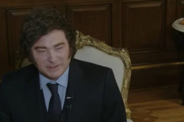 Milei ataca a Kicillof: "La Provincia no crece porque tiene un comunista de gobernador"