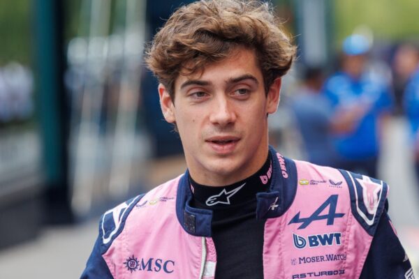 Colapinto recibe reconocimiento en F1 pese a incertidumbre sobre su futuro