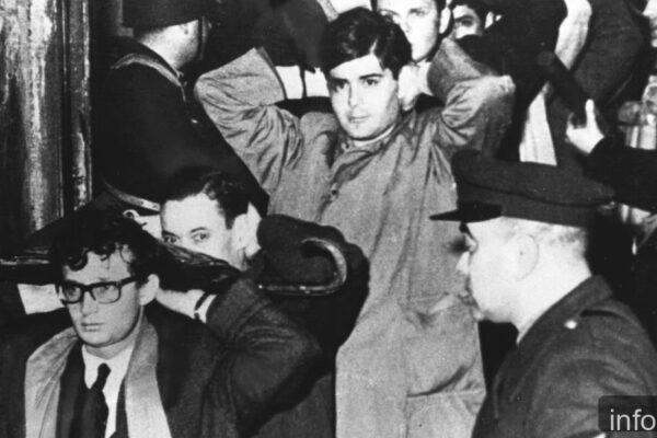 La "noche de los bastones largos", una violenta sangría de la educación