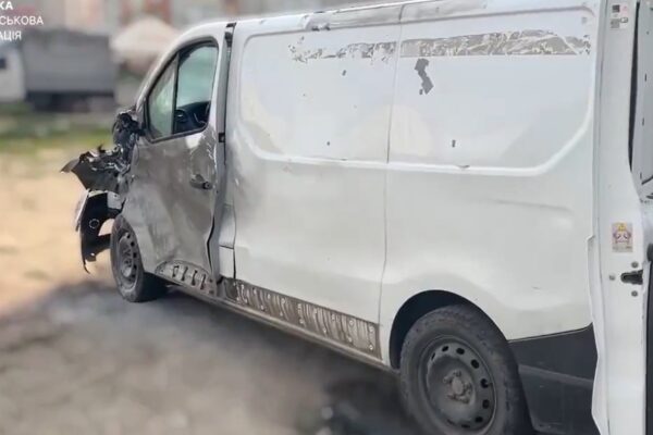 Dron ruso persigue y ataca a vendedor ambulante en Kherson