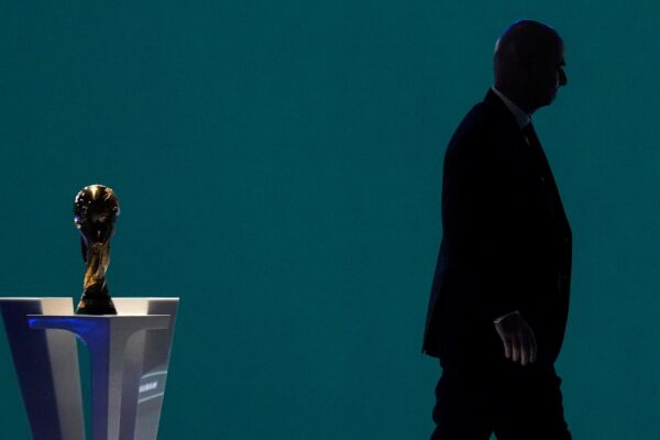 Crisis en la FIFA: el plan secreto que pone en peligro el reinado de Infantino