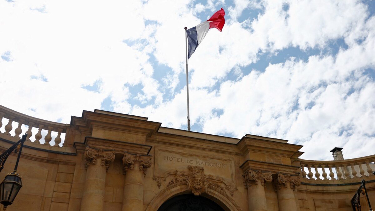 Investigan suicidios en el palacio de Matignon: tres muertes y denuncias de abuso en la sede del primer ministro francés