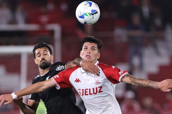 Racing refuerza mediocampo: llegan Pérez y Lodico para reemplazar a Sosa y Rodríguez