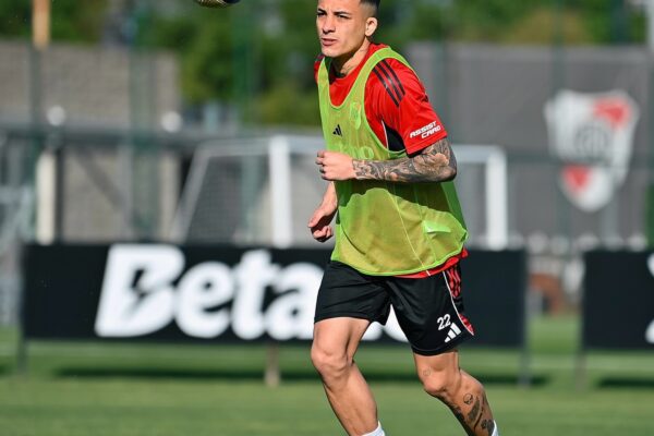 Kevin Castaño elogió a Campaz en Instagram, enojo de los hinchas de River