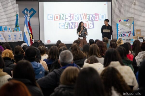 Lanús organizó encuentro con representantes estudiantiles para impulsar participación en escuelas