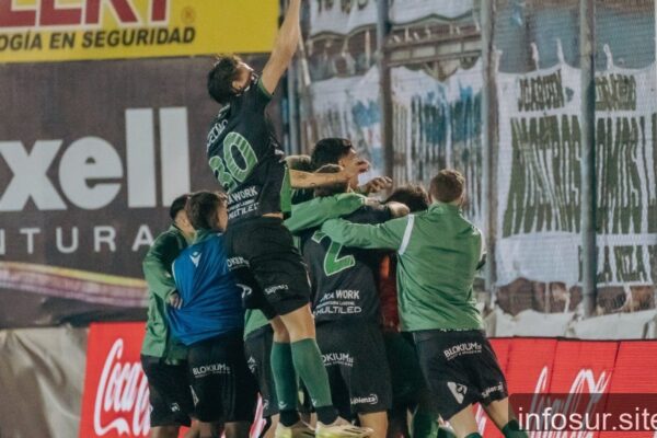 Banfield venció por penales a Riestra y está en semis de la Copa Argentina