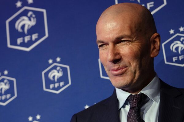 Zidane elimina el desfile de llegada a Clairefontaine, priorizando privacidad en la selección francesa