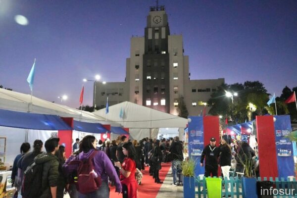 Mañana arranca la Expo Lomas 2026 en la Plaza Grigera de Lomas de Zamora