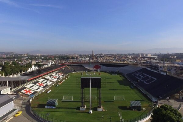 Vasco no podrá recibir a Boca en su estadio por reglas de la Conmebol