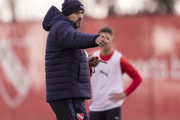 Independiente visita a Unión: los lesionados y el rompecabezas de Viera