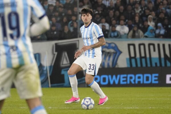 El fútbol argentino y mundial se mueve: clásicos, rivales y definiciones clave
