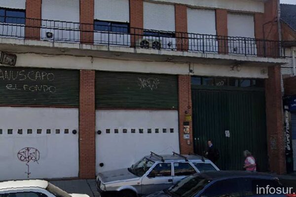 Cerró una fábrica de Lanús: 60 familias en la calle