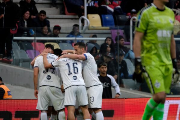 Independiente se impone en Santiago con gol de Godoy